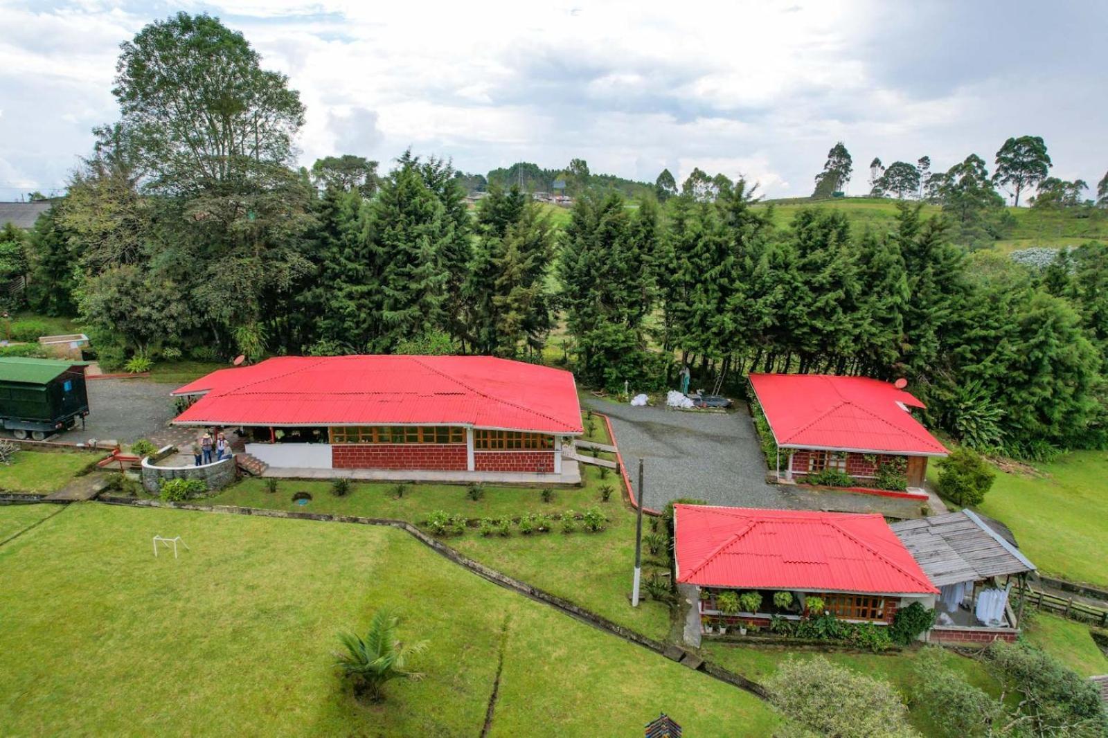 Finca La Toscana Hotel Pereira Exterior foto